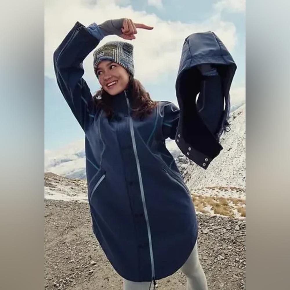 NWT Free people Movement Moon Magic Reflective Rain Parka Jacket - Picture 8 of 11